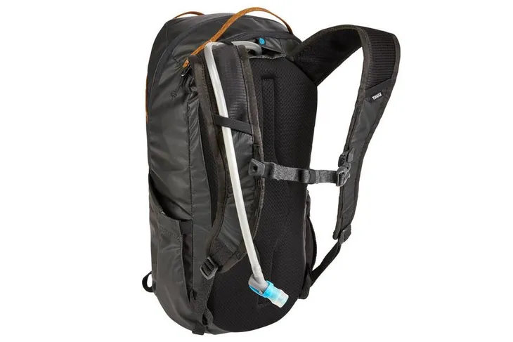 plecak-turystyczny-thule-stir-18l-obsidian-3204088-stan-nowy