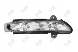 kierunkowskaz-lusterka-db-cls-klasa-e-klasa-s-03-02-12-13-pr-przod-led