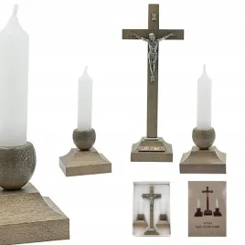 elegancki-zestaw-koledowy-szare-drewno-krzyz-swiecznikx2-zestaw-adwentowy