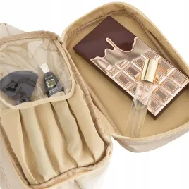 pojemna-kosmetyczka-damska-mellow-bezowy