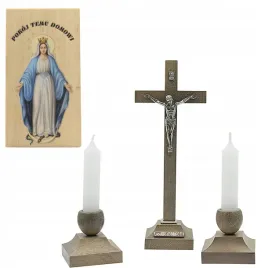 elegancki-zestaw-koledowy-z-ikona-krzyz-szare-drewno-braz-swiecznikx2