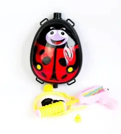 pistolet-na-wode-biedronka-czarno-czerwona