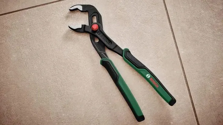 bosch-szczypce-nastawne-250mm-stan-nowy-kod-producenta-1600a027pr