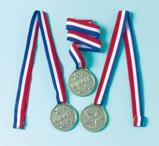 medal-plastikowy-105x44cm-stan-nowy