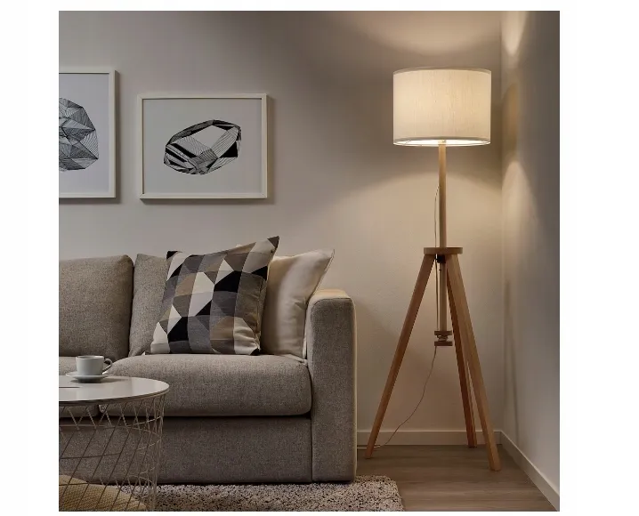 lampa-podlogowa-lauters-jesion-biala-dlugosc-wysokosc-151-cm