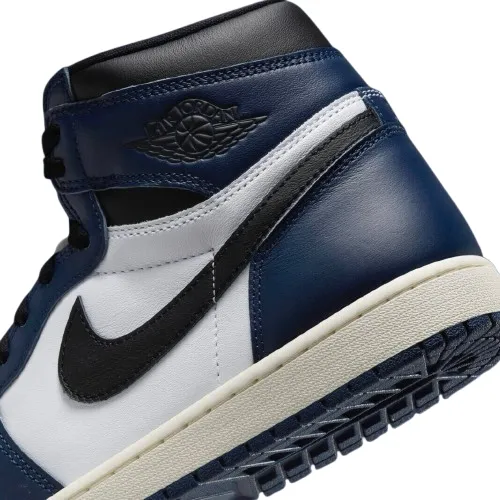 nike-air-jordan-1-high-zapiecie-sznurowane