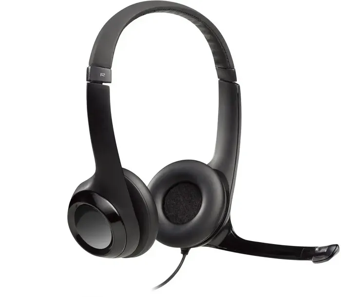 sluchawki-logitech-h390-z-mikrofonem-usb-a-konstrukcja-zamknieta