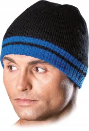 czapka-zimowa-dziana-z-polarowa-podszewka-niezawodna-uniwersalna