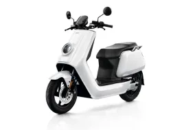 motorower-elektryczny-nqi-sport-1x60v26ah-bialy-2024