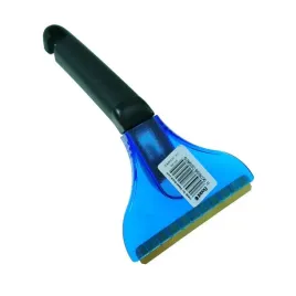 skrobak-do-szyb-samochodowych-z-mosieznym-ostrzem