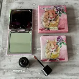 lusterko-w-pudelku-chomik-herbert