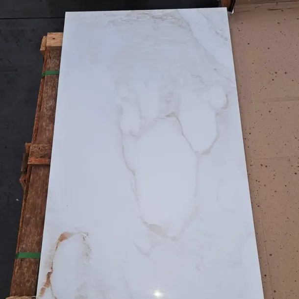 gres-marble-ice-gold-polerowany-120x60x09-cm-wykonczenie-powierzchni-blyszczace