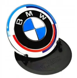 najnowszy-model-emblemat-znaczek-logo-bmw-na-maske-o-srednicy-82mm-1szt
