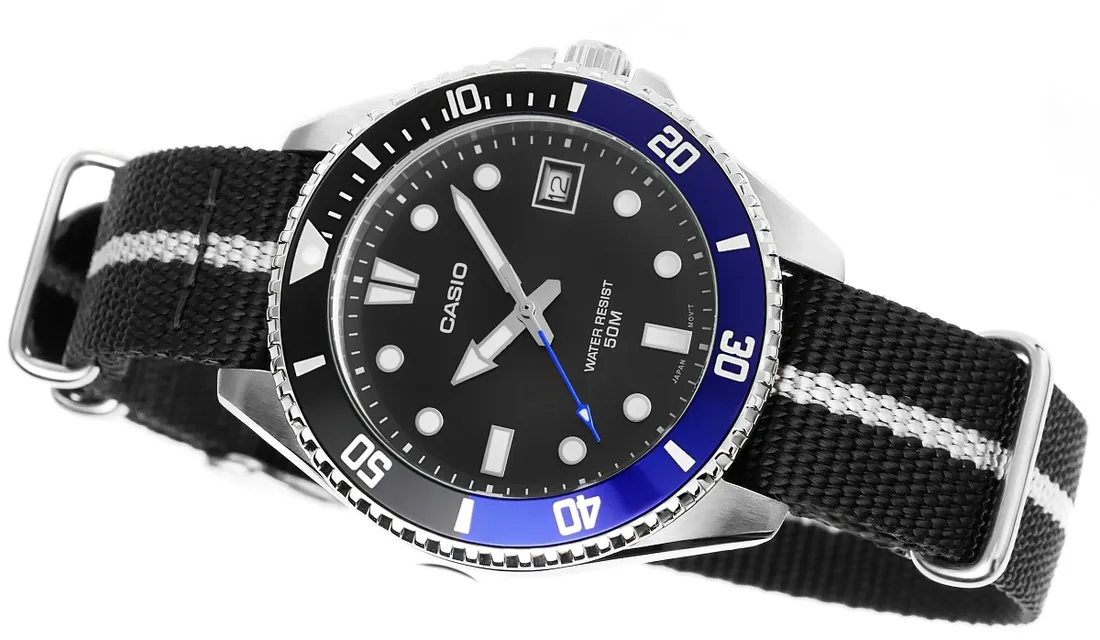 zegarek-meski-casio-mdv-10c-1a2vef-box-stan-nowy