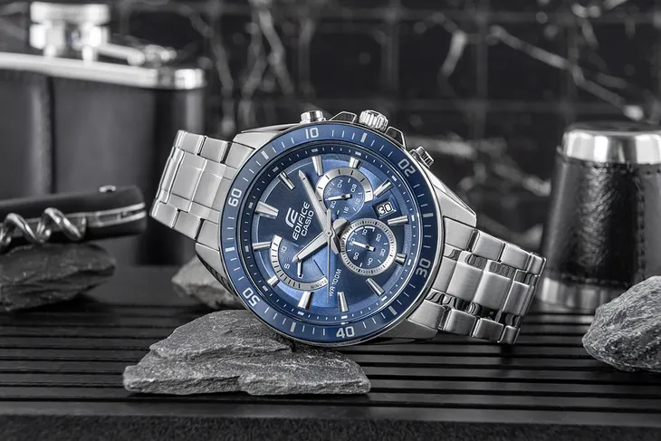 zegarek-meski-casio-edifice-efr-552d-2avuef-box-stan-opakowania-oryginalne-stan-nowy