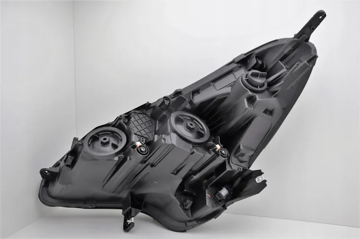 reflektor-opel-corsa-e-09-14-greater-pr-numer-katalogowy-oryginalu-opel-1216858-opel-13381336