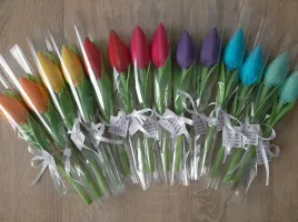 dzien-matki-dzien-mamy-tulipany-z-materialu-recznie-szyte-bilecik-folia