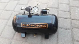 zbiornik-do-kompresora-bezolejowego-black-decker-6l-8bar-kompletny
