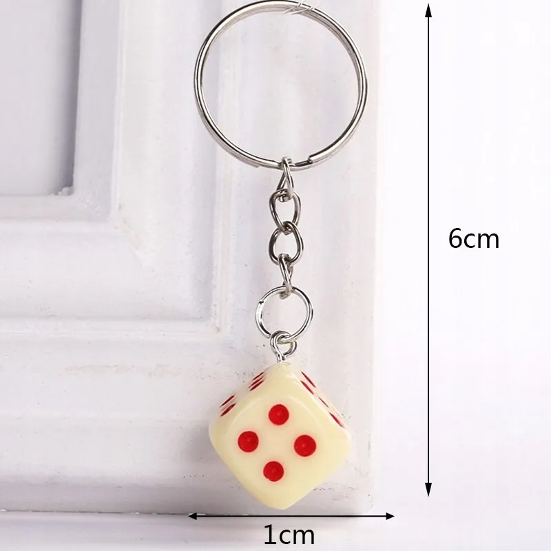brelok-do-kluczy-kostka-do-gry-stan-nowy