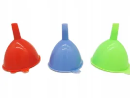 komplet-4-lejkow-plastikowych-lejek-rozne-kolory