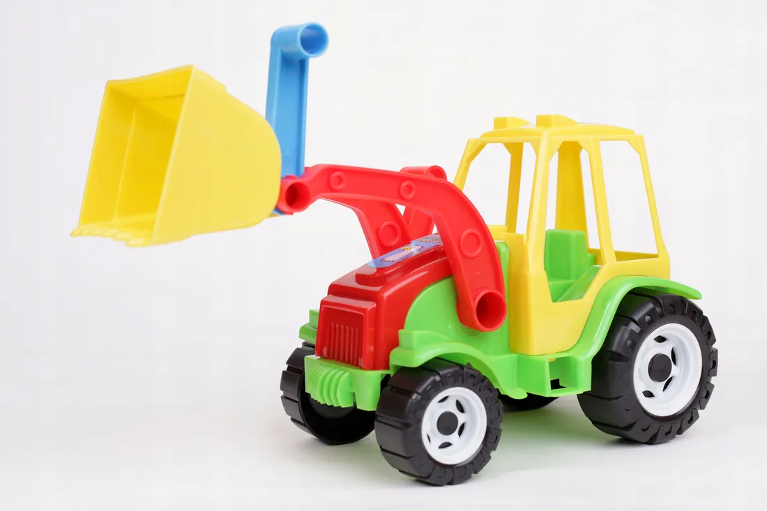 traktor-z-ladowarka-zabawka-stan-nowy