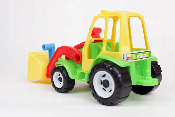 traktor-z-ladowarka-zabawka-wysokosc-produktu-23-cm