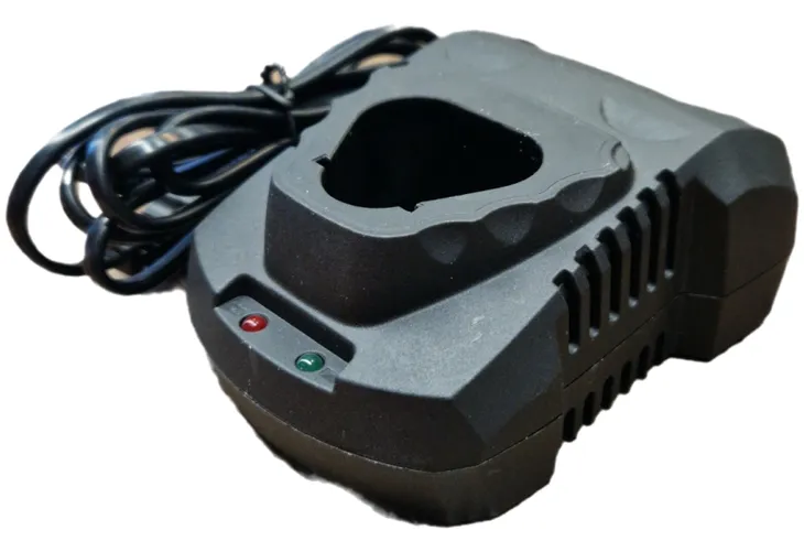 12v-aq-lion-ladowarka-do-akumulatora-waga-z-opakowaniem-0-27-kg