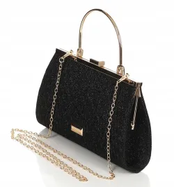 monnari-zjawiskowa-czarna-kopertowka-z-raczka-i-lancuszkiem