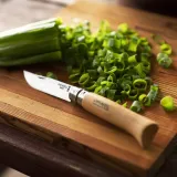 noz-turystyczny-opinel-dlugosc-glowni-8-5-cm