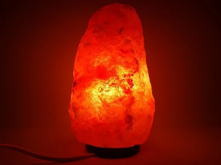 lampa-solna-himalajska-stojaca5-6-kg-zdrowotna-jonizujaca-dlugosc-wysokosc-1-cm