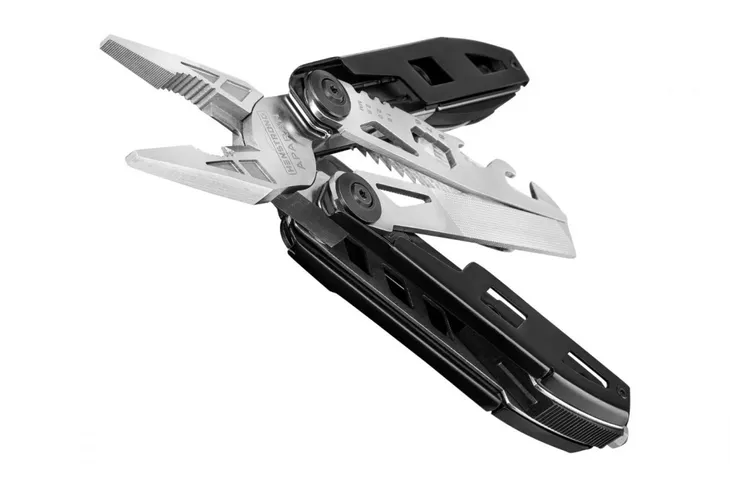 multitool-henstrong-aparan-18-w-jednym-liczba-dodatkowych-narzedzi-18