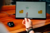 verbatim-pendrive-1tb-usb-a-usb-c-dual-quickstick-32043-maksymalna-predkosc-odczytu-550-mb-s