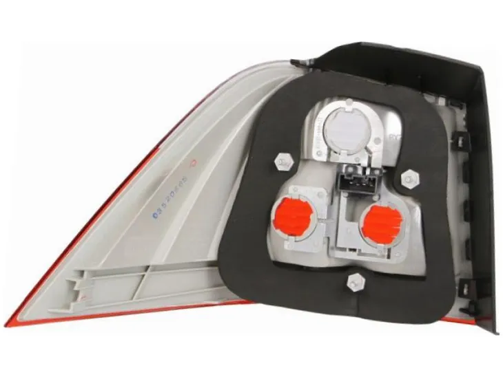 lampy-tyl-bmw-5-e61-04-10-typ-samochodu-samochody-osobowe