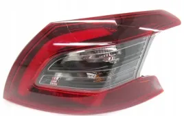 lampa-peugeot-308-ii-13-21-tyl-prawa