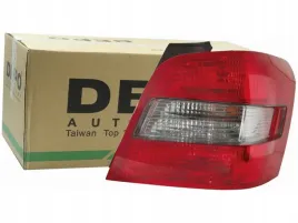 lampa-tyl-prawa-mercedes-klasa-glk-08-15