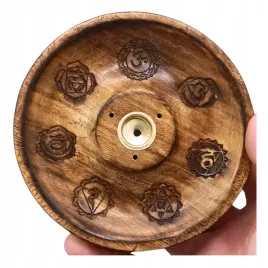 drewniana-okragla-podstawka-na-kadzidelka-stozkowe-i-patyczkowe-13x4cm