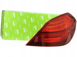 lampa-tyl-prawa-bmw-6-f13-11-17-coupe-f12-11-18-kabriolet-f06-12-18-coupe