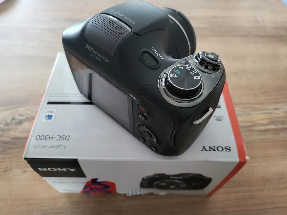 aparat-sony-dsc-h300