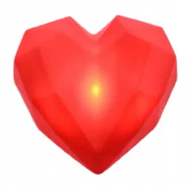 serce-swiecaca-dekoracja-czerwone-serduszko-prezent-walentynki-dzien-kobiet