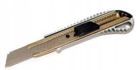 noz-metalowy-do-tapet-nozyk-alu-18mm-solidny