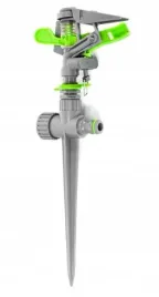 zraszacz-obrotowy-do-podlewania-ogrodu-pulsacyjny