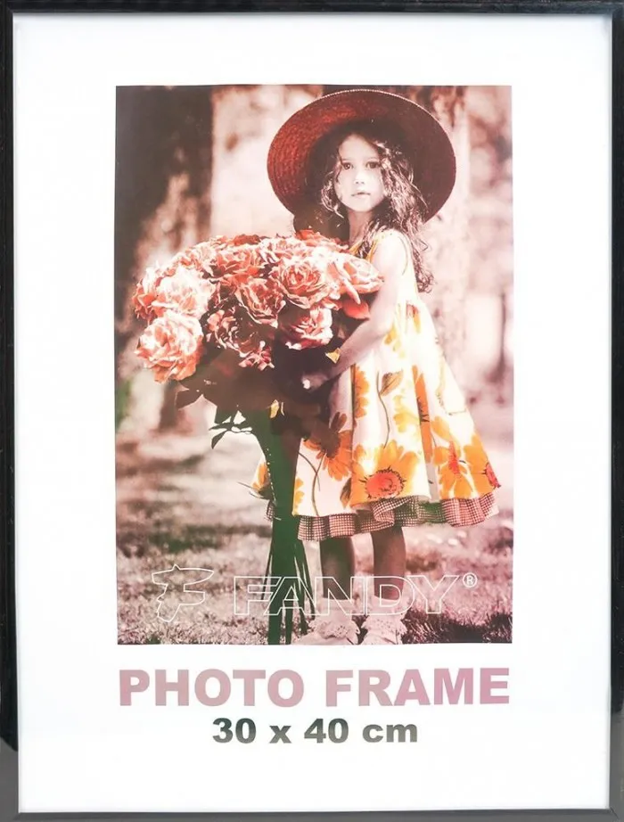 ramka-simple-30x40cm-czarna-stan-nowy