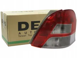 lampa-tyl-prawa-toyota-yaris-05-12-liftback