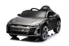 autko-na-akumulator-audi-e-tron-srebrno-szary-blyszczacy