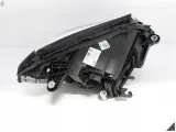 reflektor-db-c-klasa-14-l-led-hella-1ex-013-063-511-waga-z-opakowaniem-6-kg