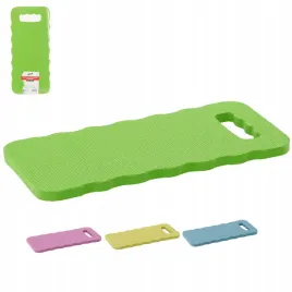 podkladka-pod-kolana-do-ogrodu-mata-piankowa-pomocna-przy-sadzeniu-roslin