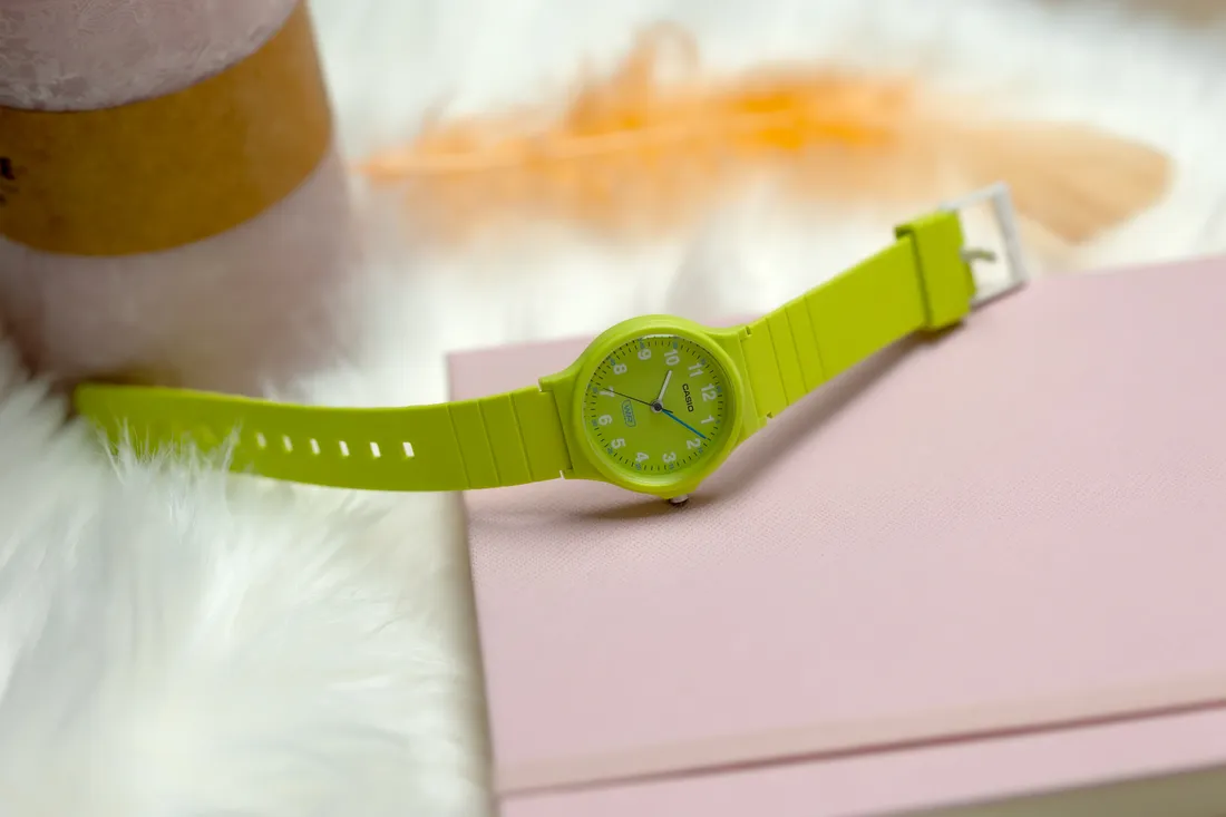 zegarek-damski-casio-lq-24b-3bdf-box