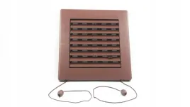 kratka-z-zaluzja-na-sznurek-suwak-14x14-pl