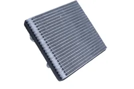 parownik-klimatyzacji-vw-golf-5-6-a3-04-maxgear-ac741457