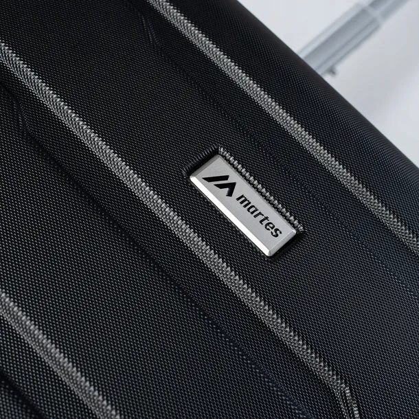 walizka-twarda-szumen-40-kolor-czarny